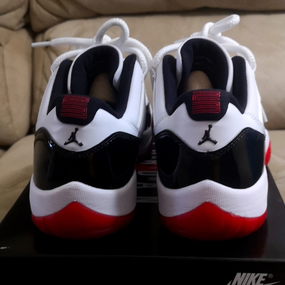 Jordan 11 concord bred low - Picture 4 of 5
